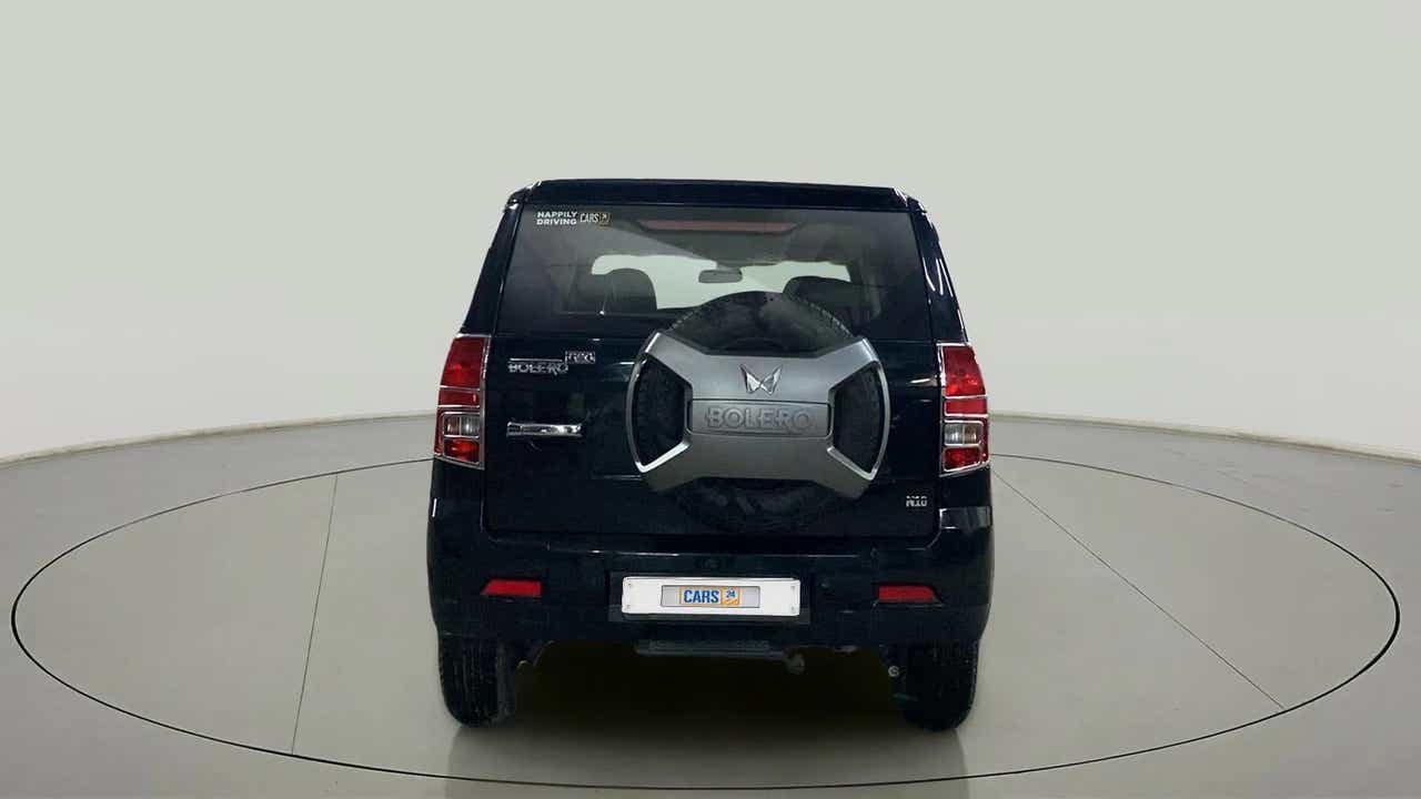 Rear view of a Mahindra Bolero Neo