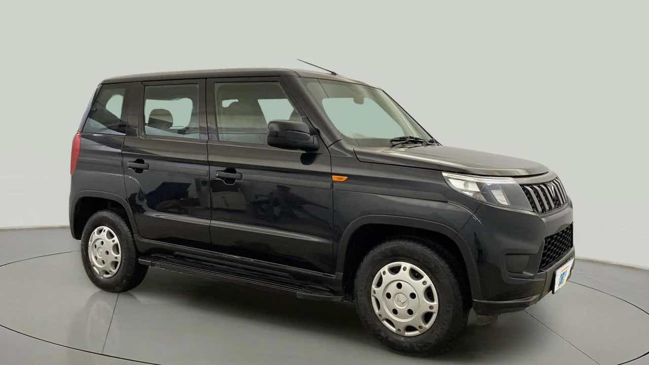 Side view of a Mahindra Bolero Neo