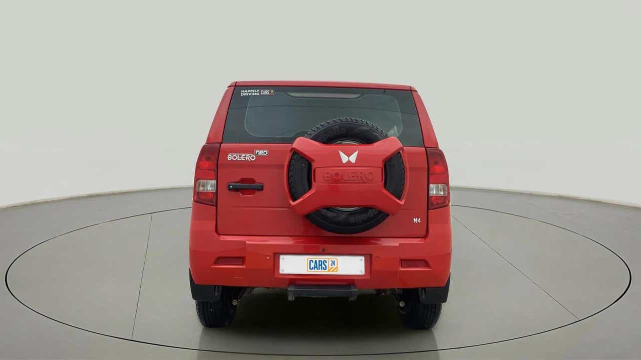 Rear view of a Mahindra Bolero Neo