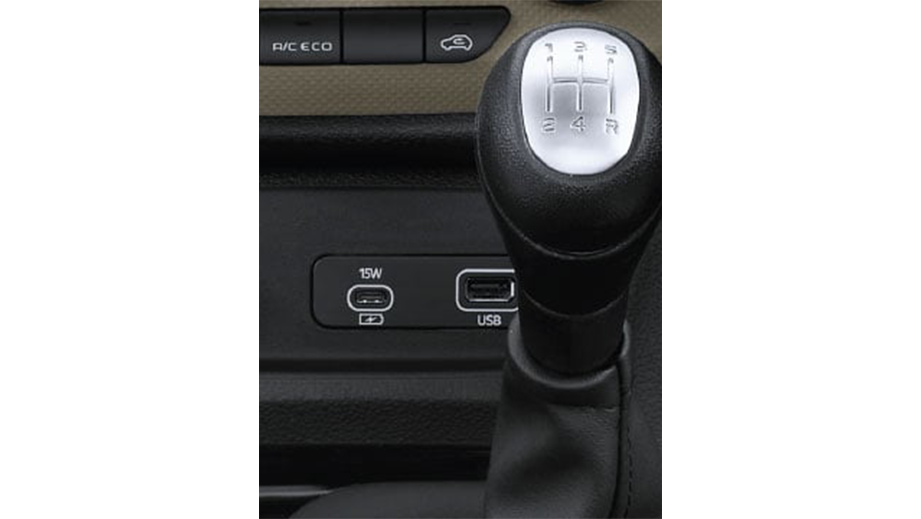 Gear lever and console of a Mahindra Bolero Neo