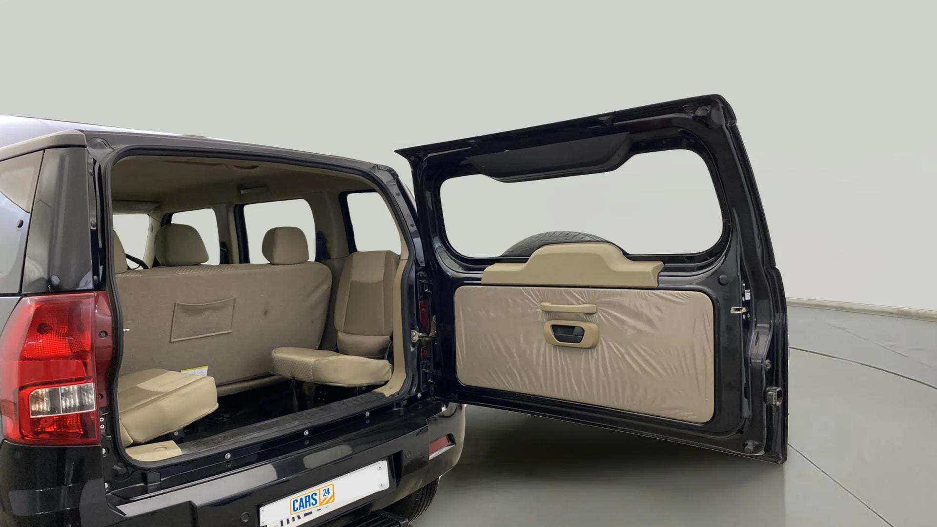 Boot space view of a Mahindra Bolero Neo