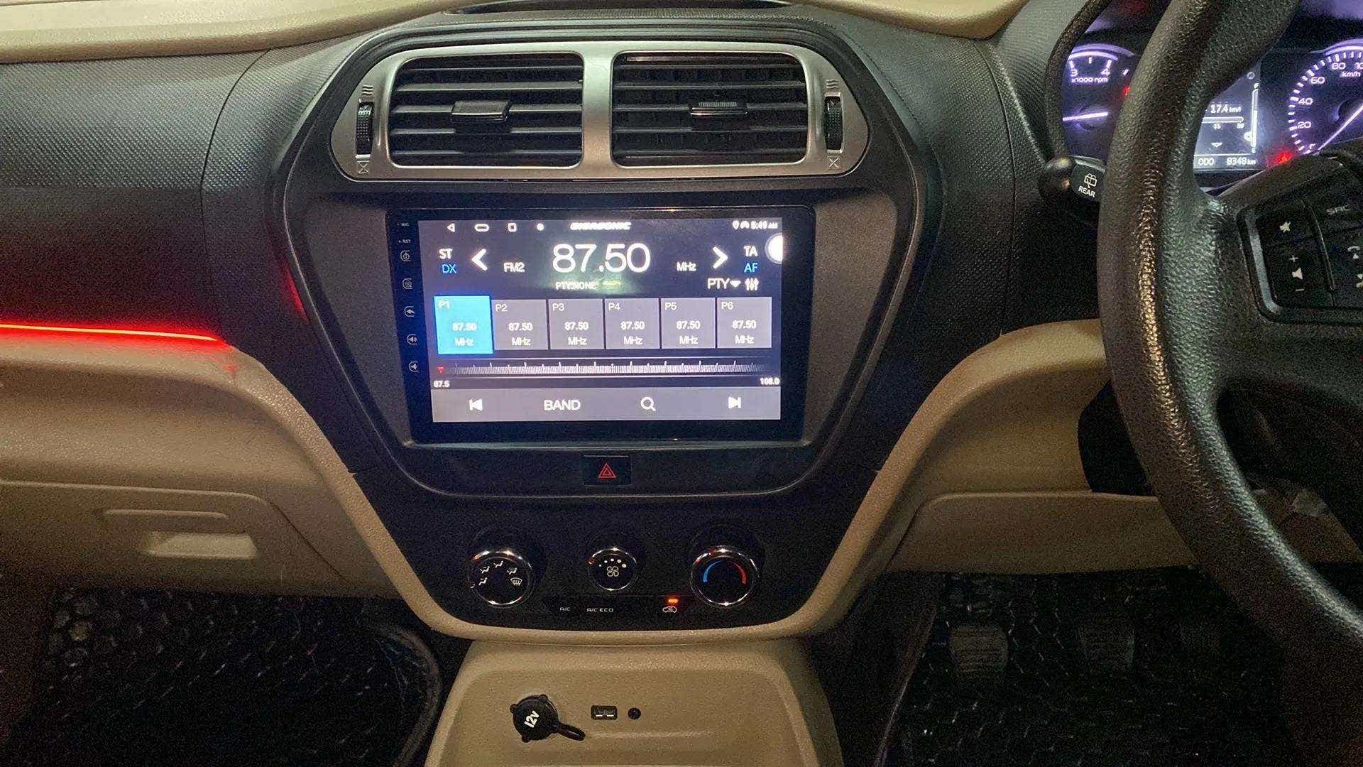 Dashboard and infotainment system of a Mahindra Bolero Neo