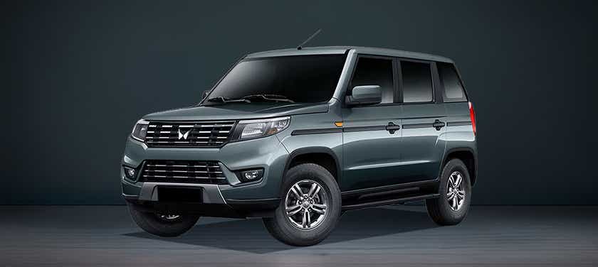 Front three-quarter view of a Mahindra Bolero Neo