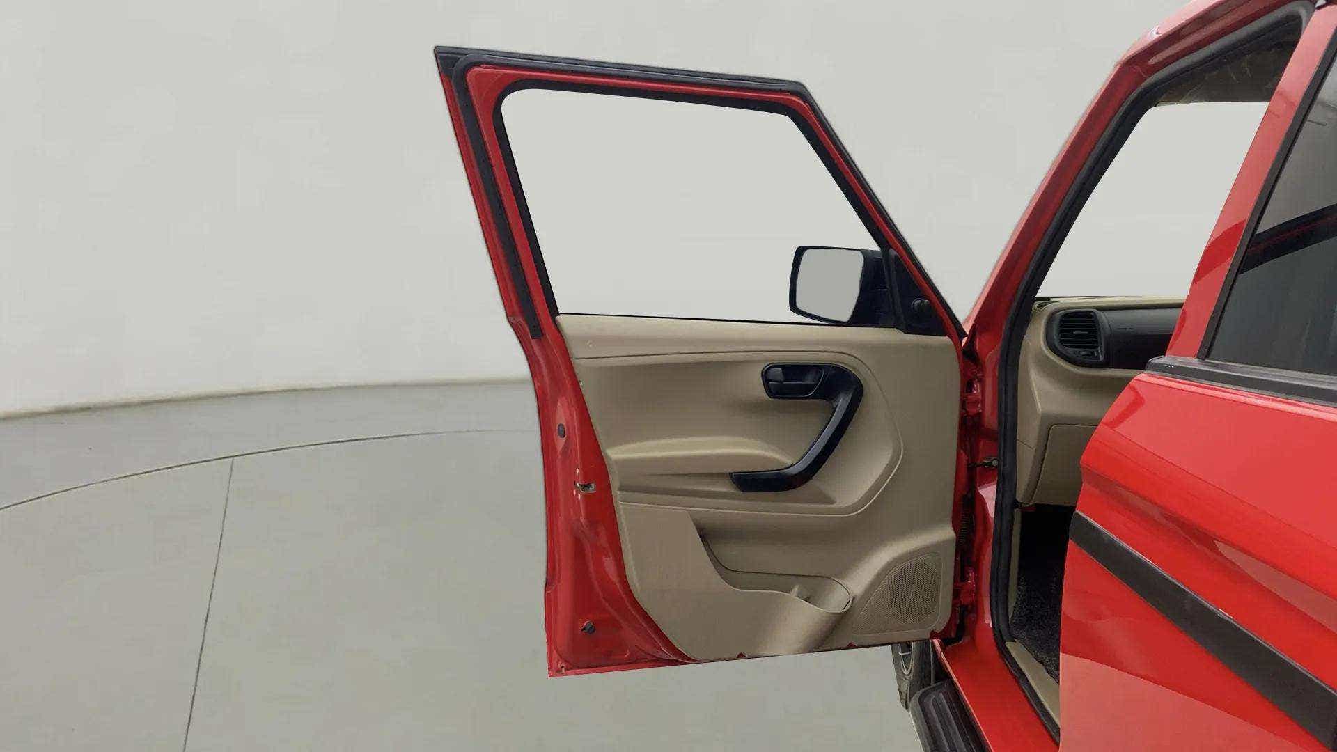 Front door interior view of a Mahindra Bolero Neo