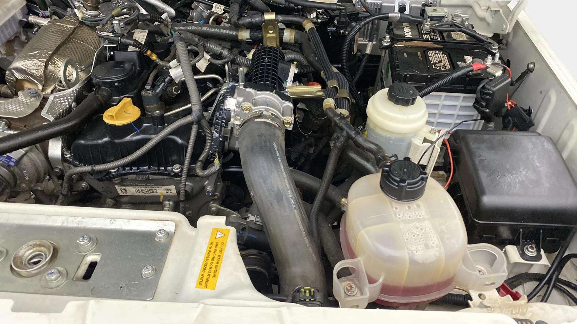 Engine bay of a Mahindra Bolero