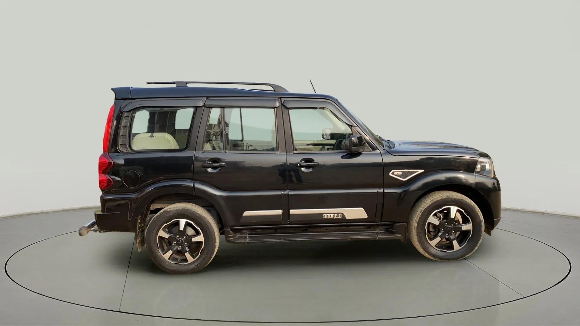 Side view of a Mahindra Scorpio Classic