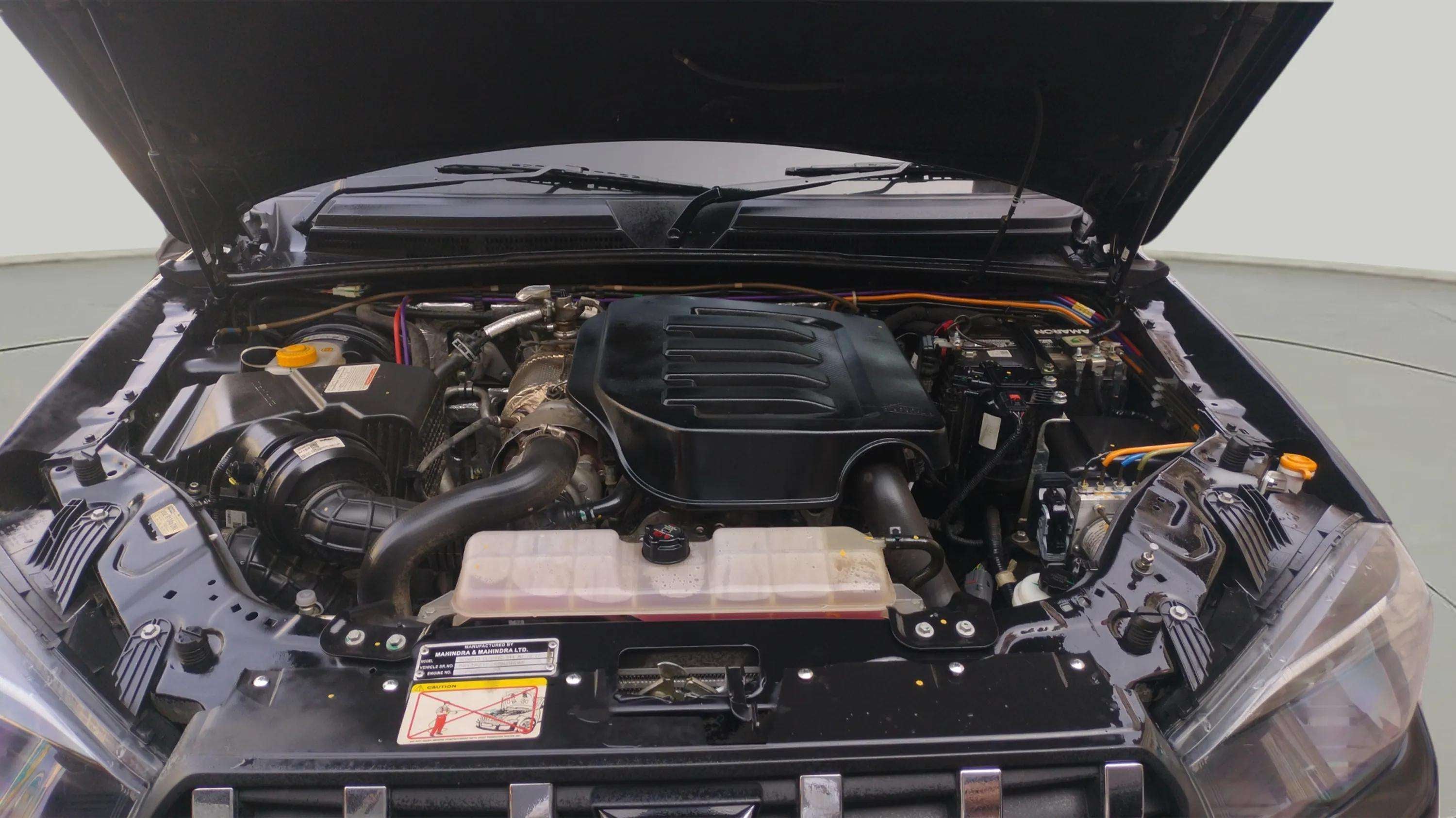 Engine bay of a Mahindra Scorpio Classic