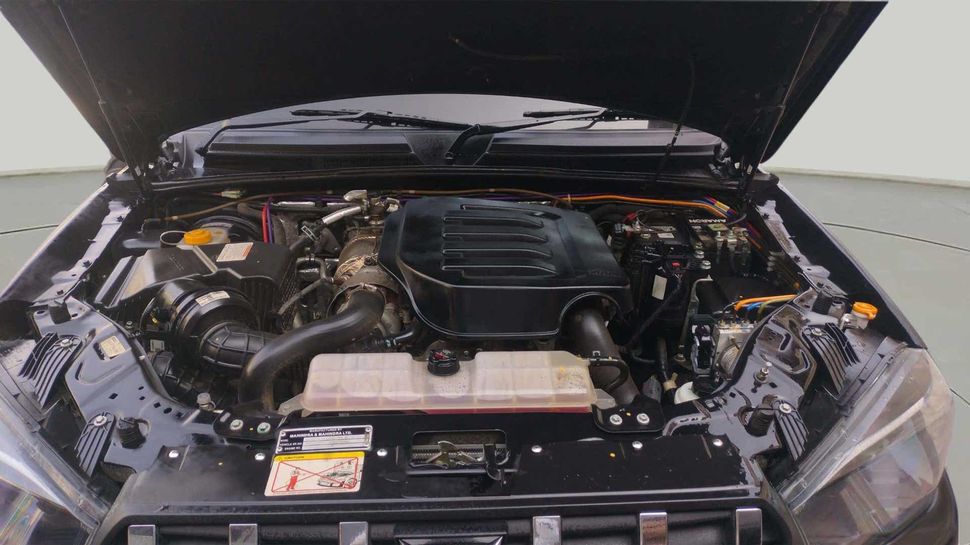 Engine bay of a Mahindra Scorpio Classic