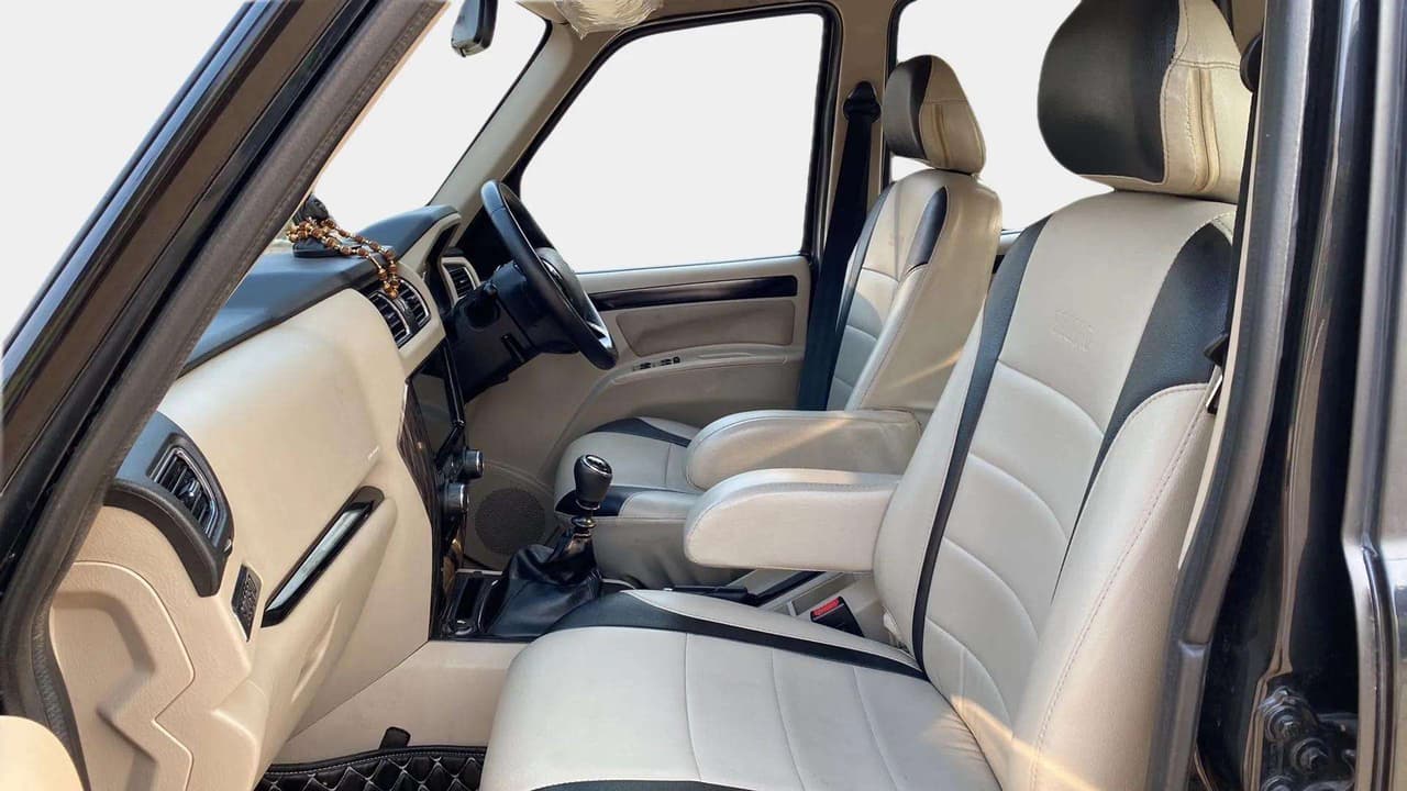 Mahindra Scorpio Classic Images 2026 Interior Exterior Photo Gallery Mahindra Scorpio Classic Images 2026 Interior Exterior Photo Gallery