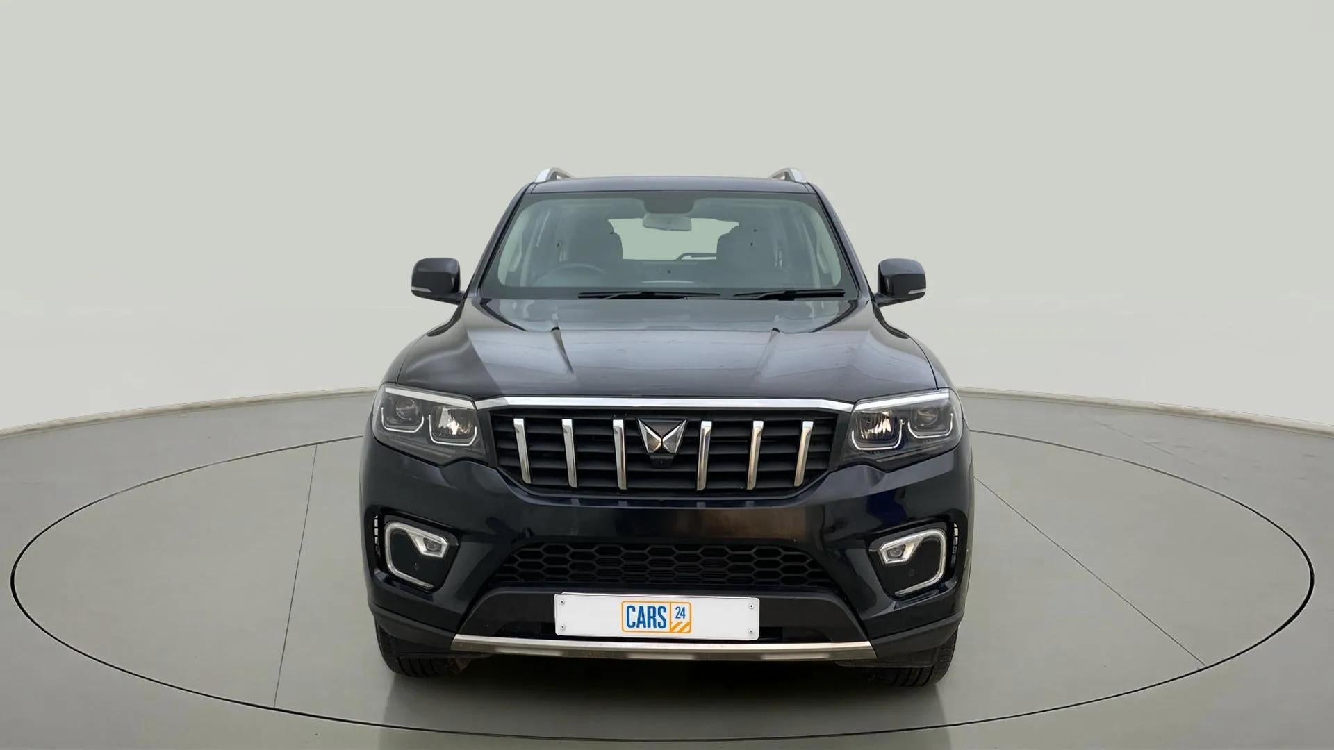 Front view of a mahindra scorpio-n