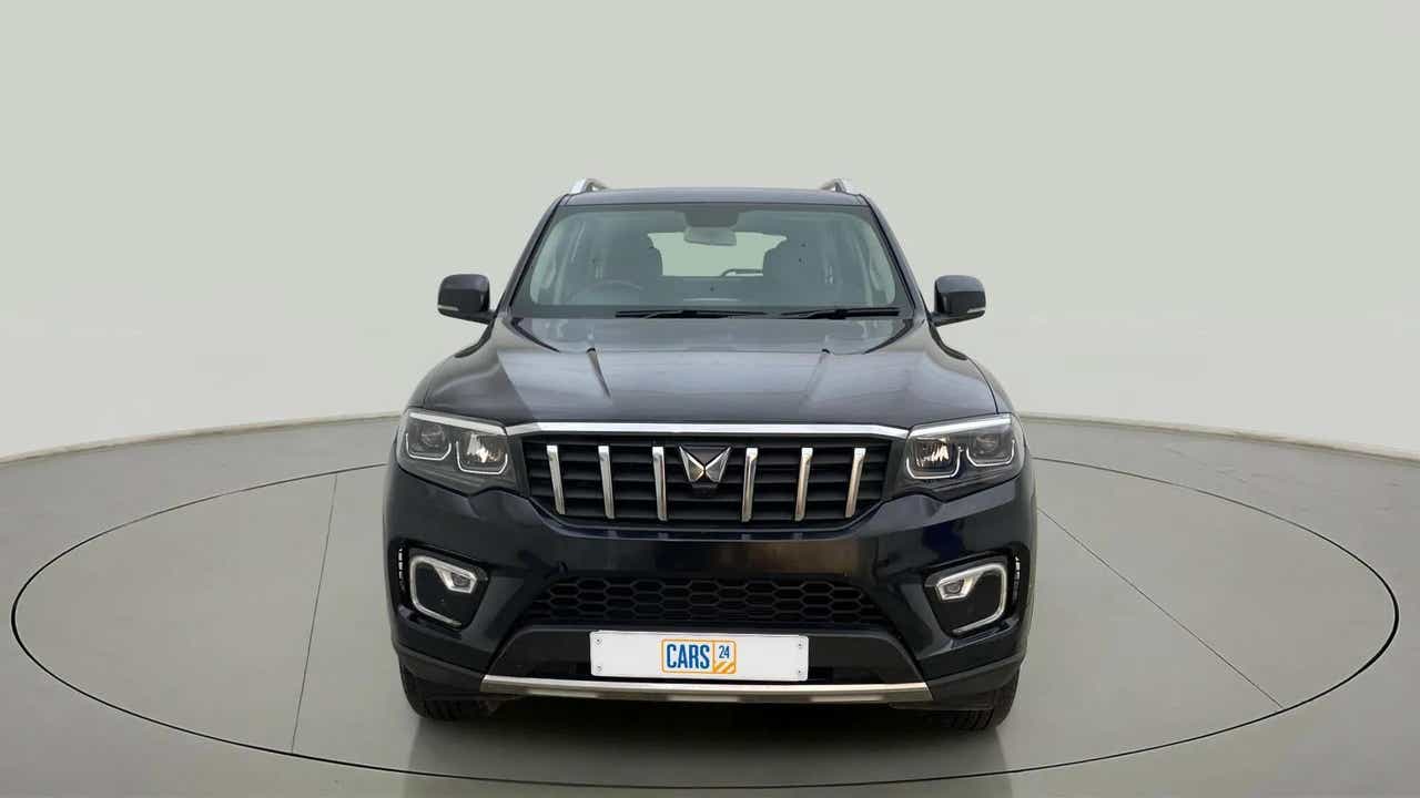 Front view of a mahindra scorpio-n
