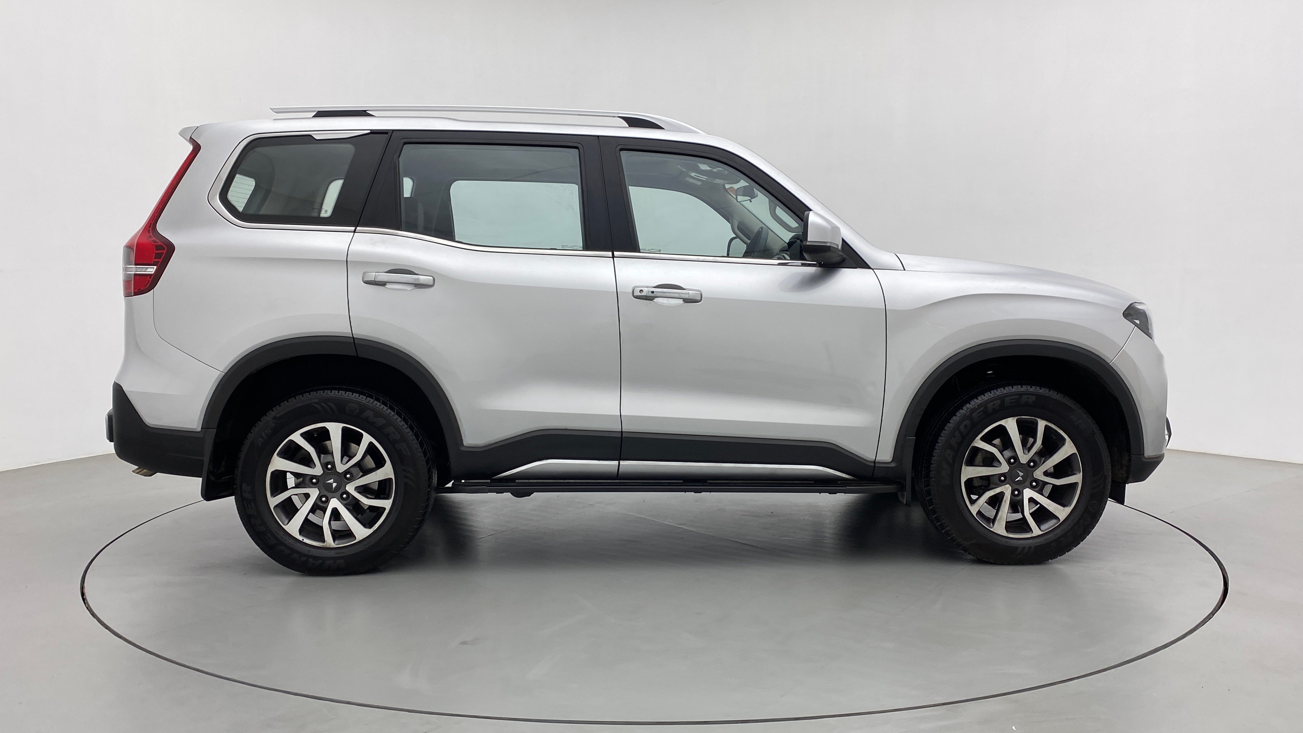 Side view of a Mahindra Scorpio-N