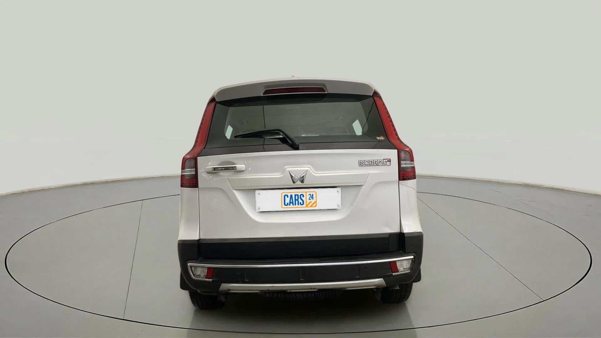 Rear view of a everest white Mahindra Scorpio-N