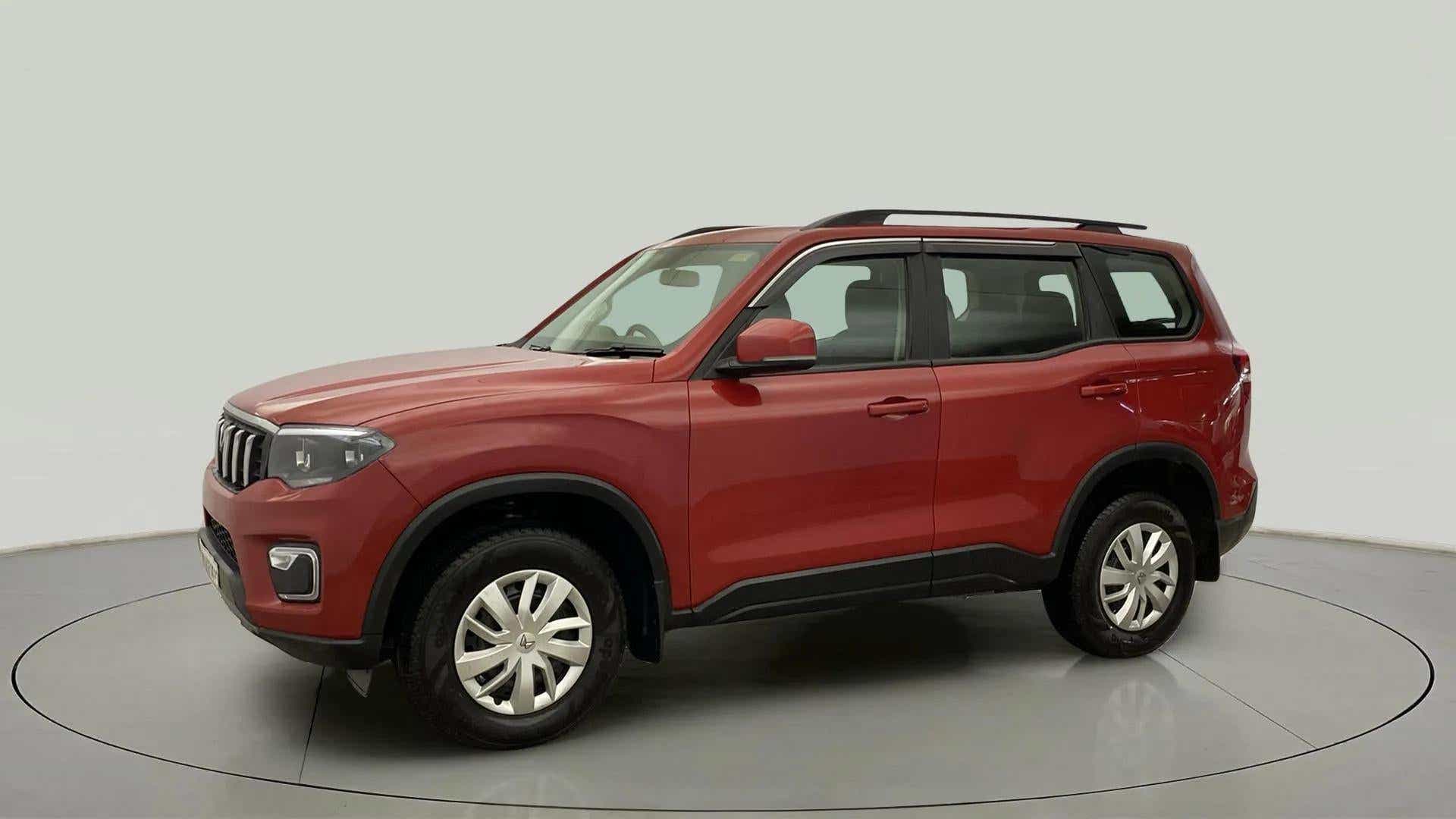 Side view of a Mahindra Scorpio-N