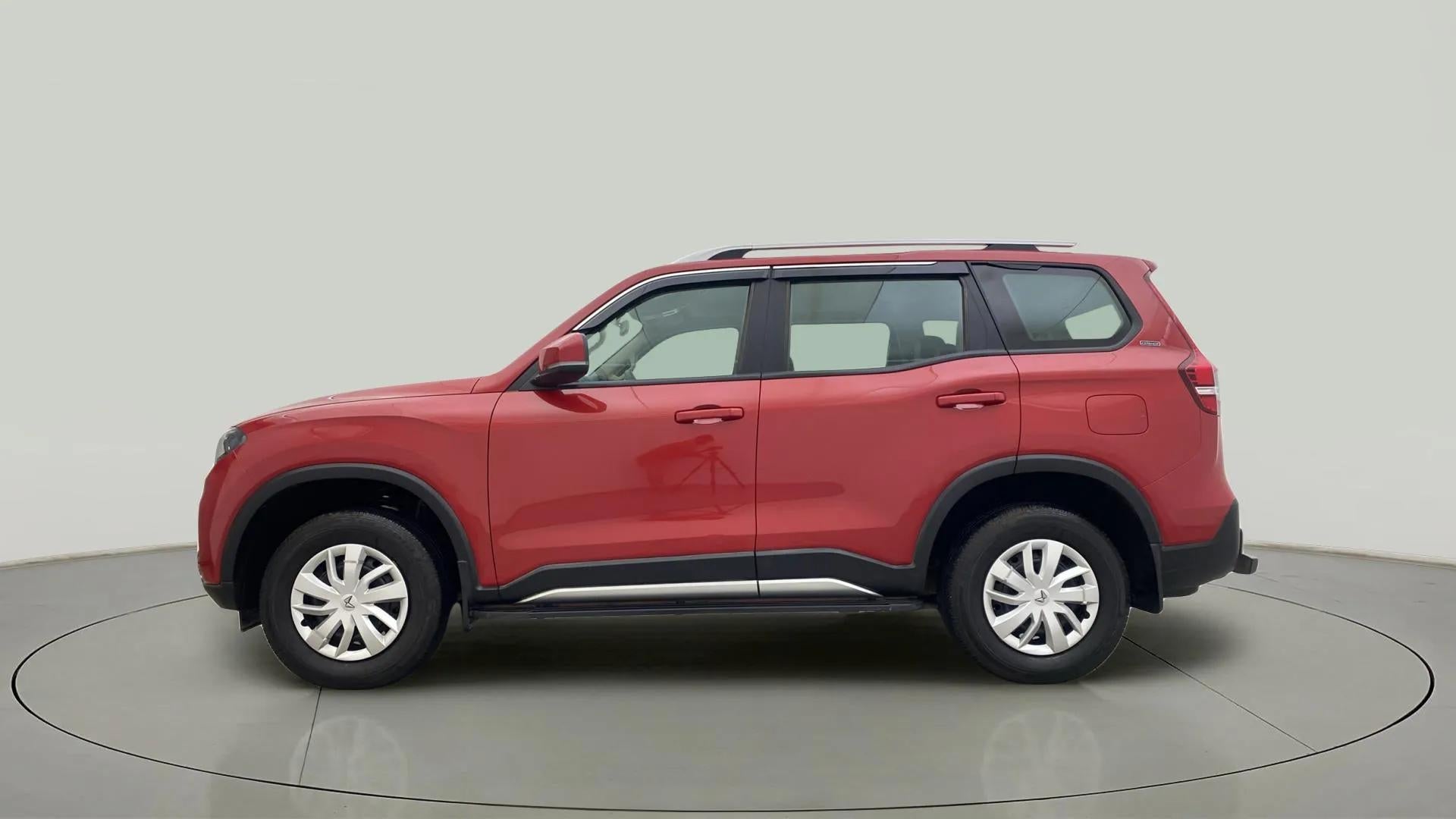 Side view of a Mahindra Scorpio-N