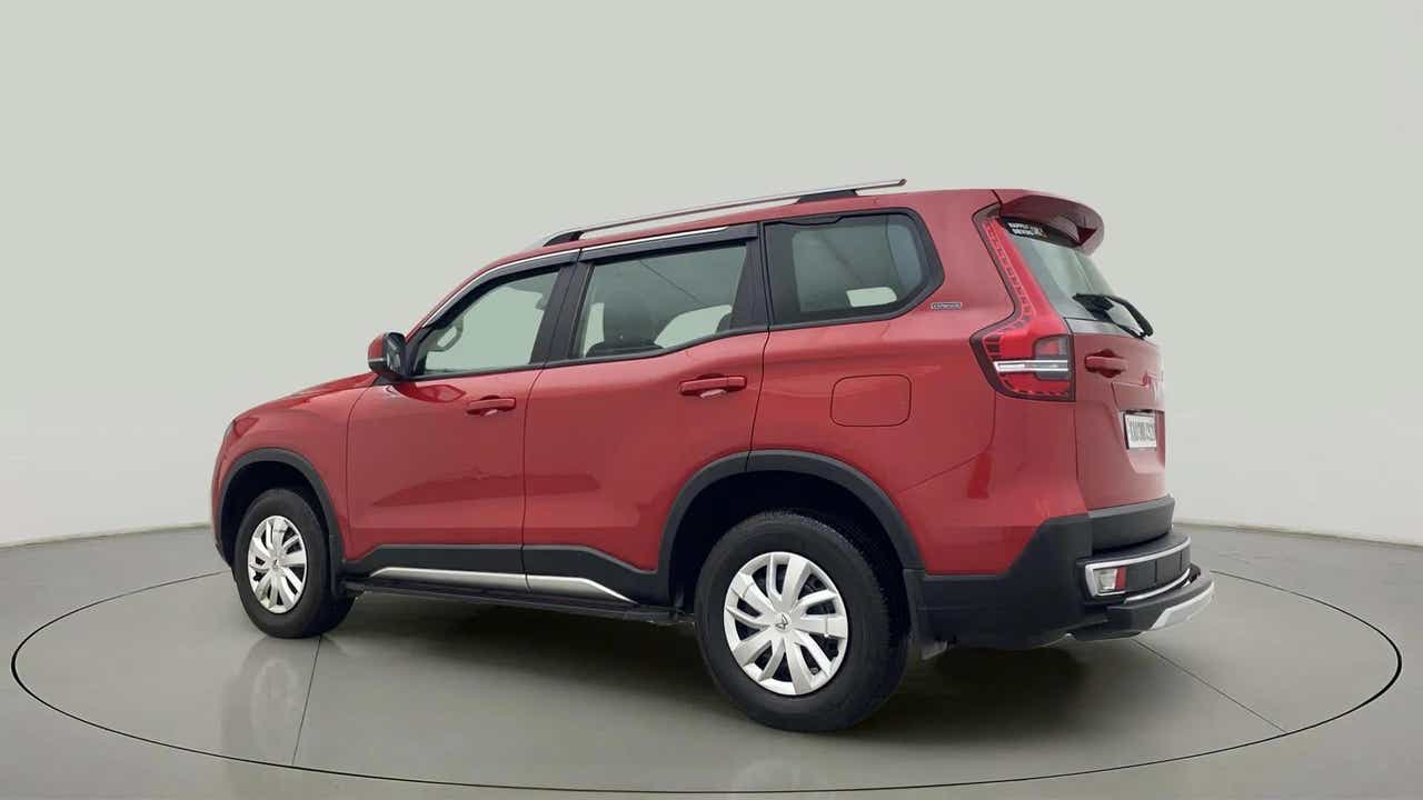 Rear three-quarter of a Mahindra Scorpio-N