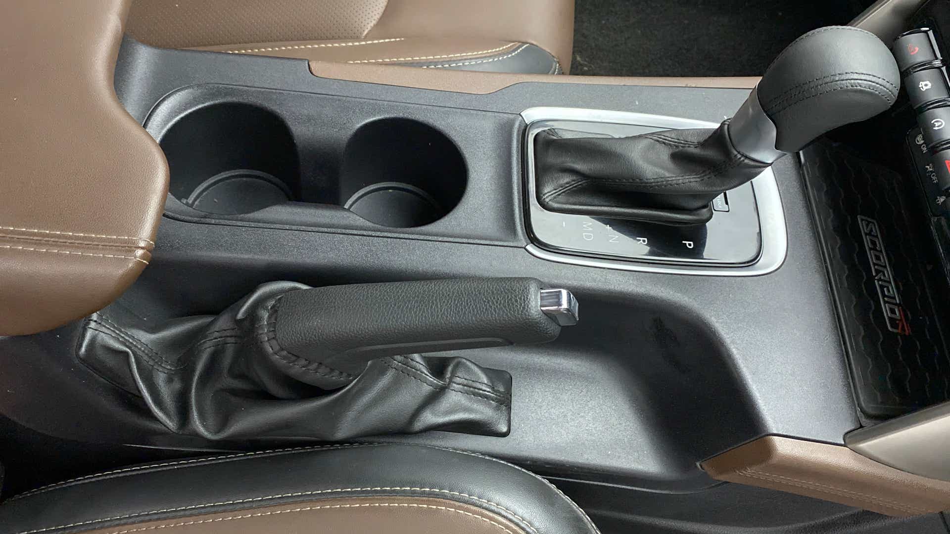 Center console and gear selector of a Mahindra Scorpio-N