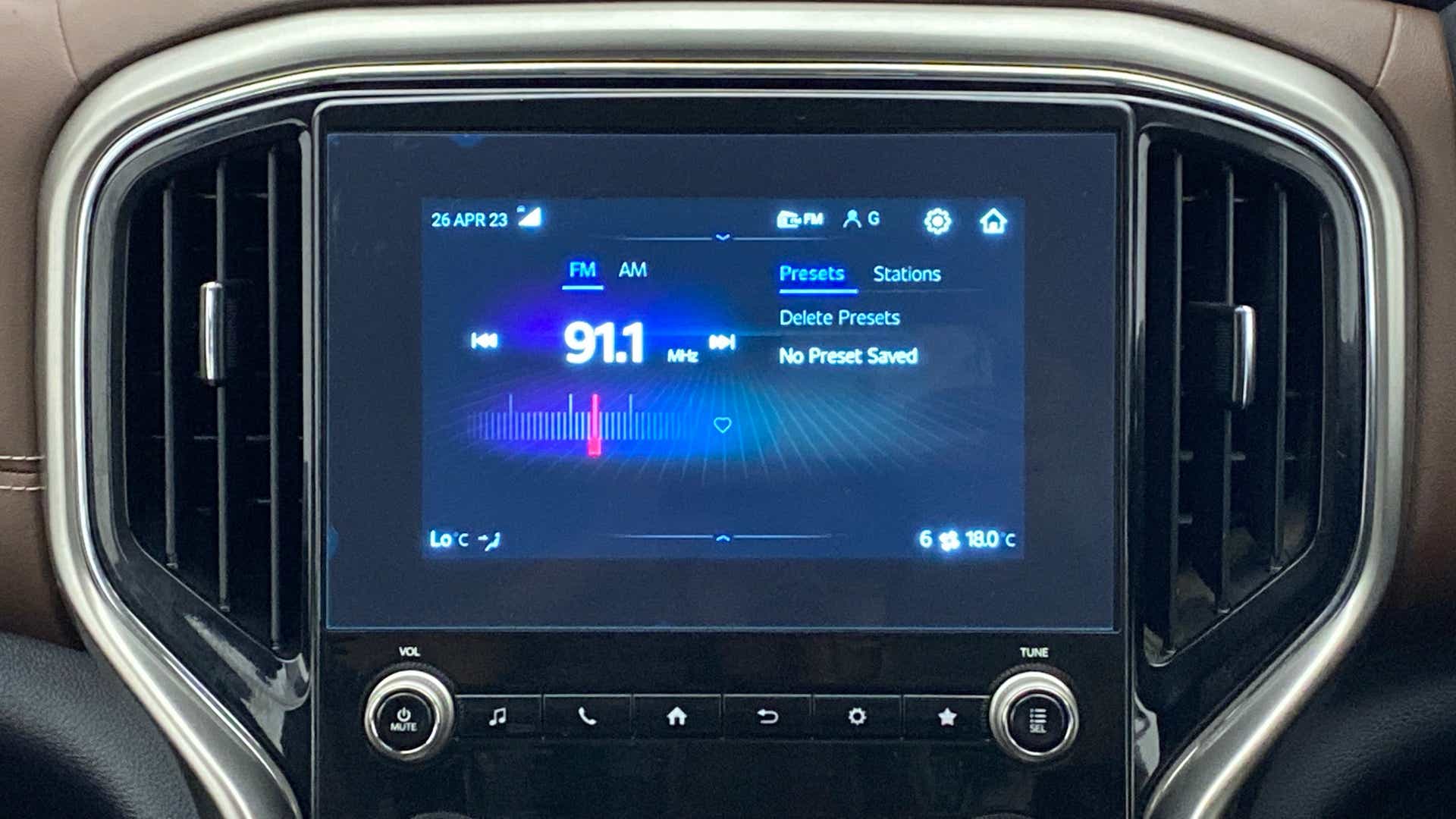 Infotainment system close-up of a Mahindra Scorpio-N