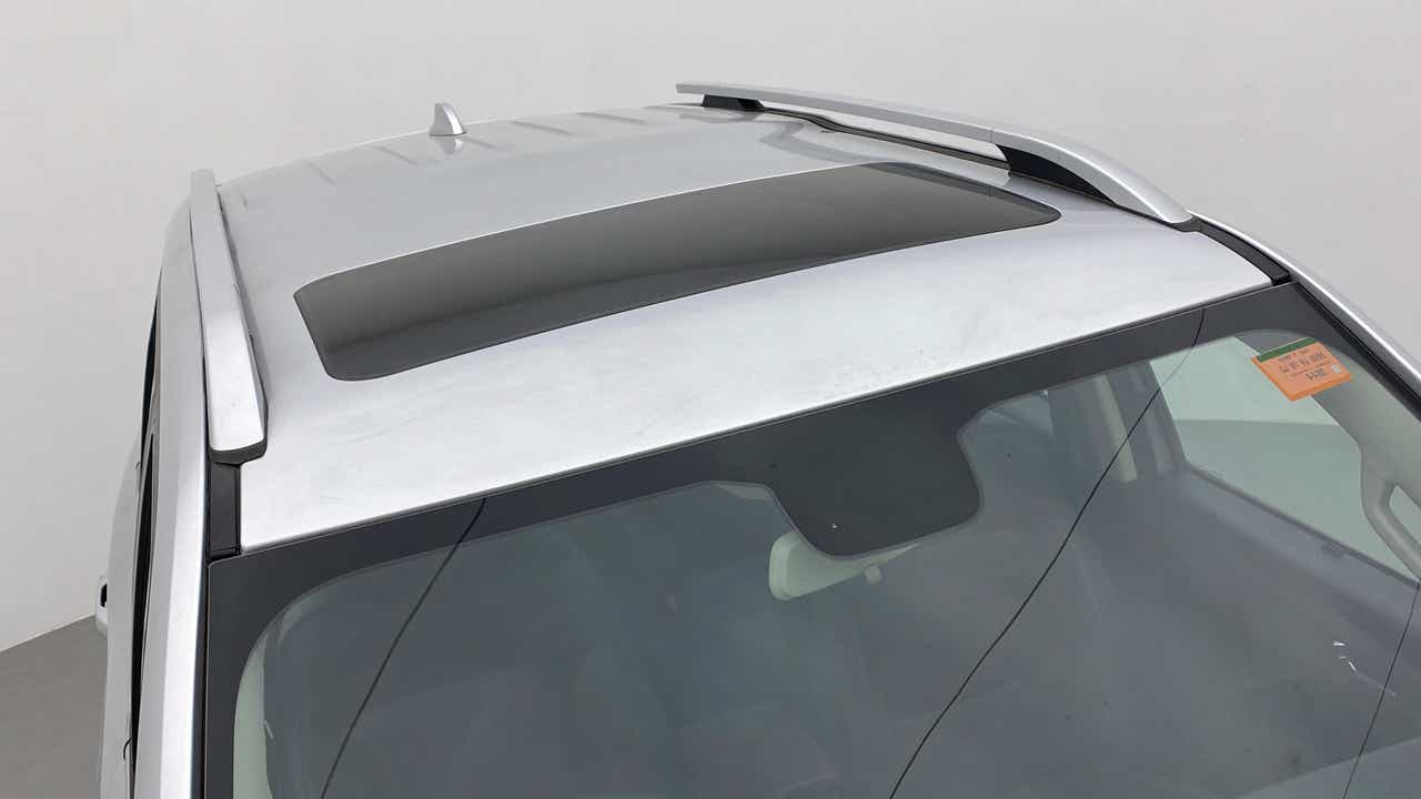 Sunroof and roof rails of a Mahindra Scorpio-N