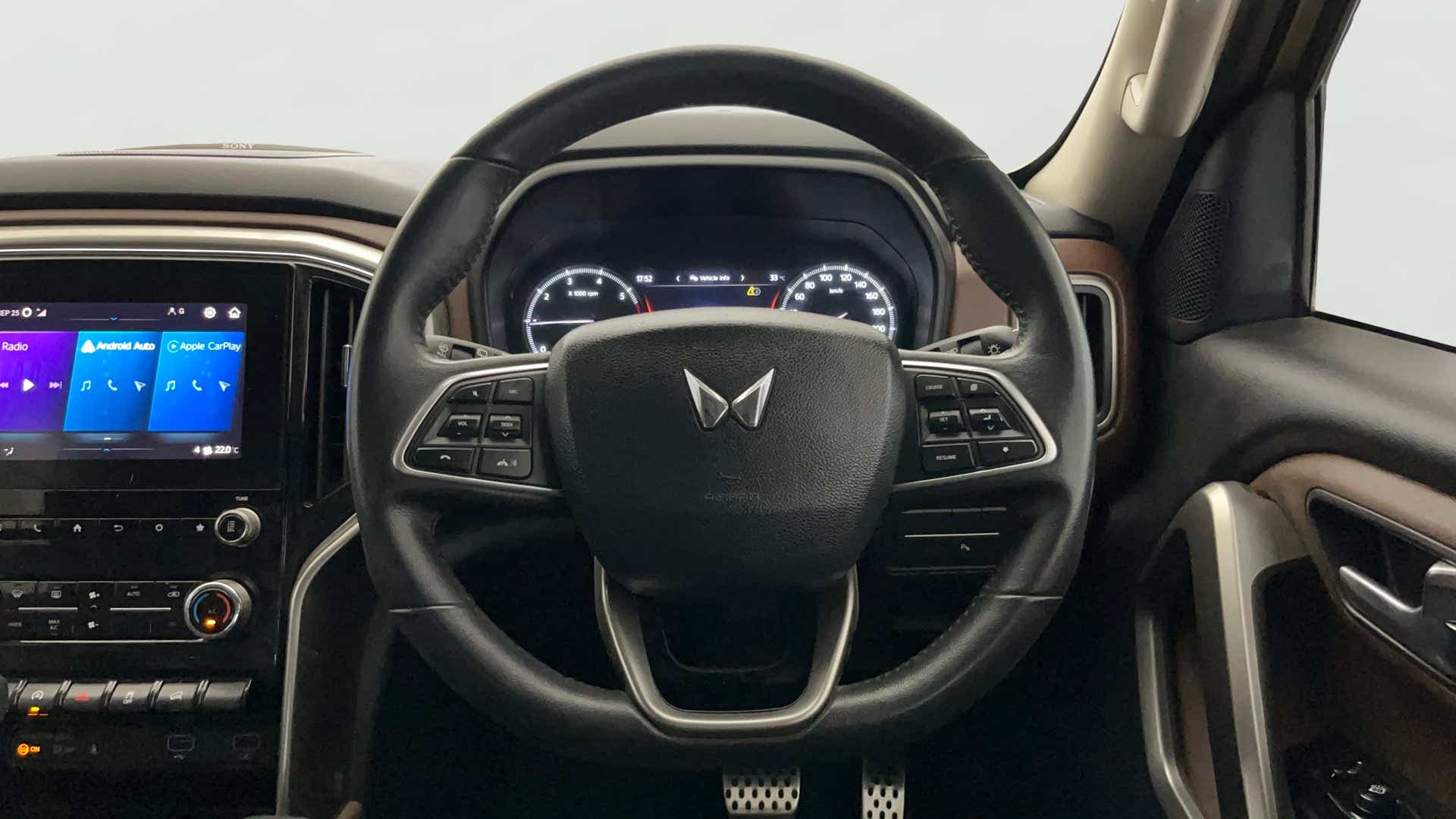 Dashboard and steering wheel of a Mahindra Scorpio-N