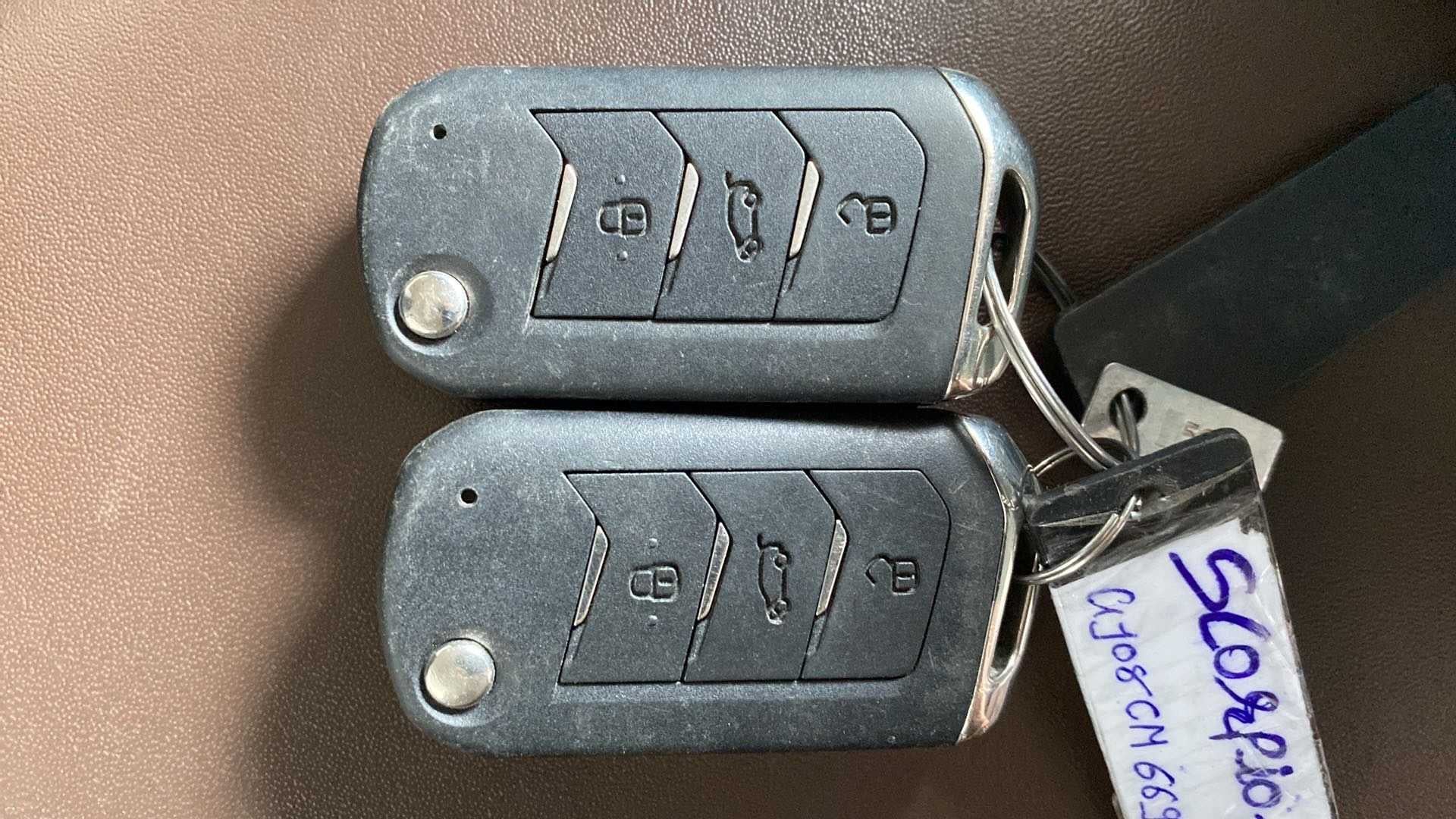 Car key fobs of a Mahindra Scorpio-N
