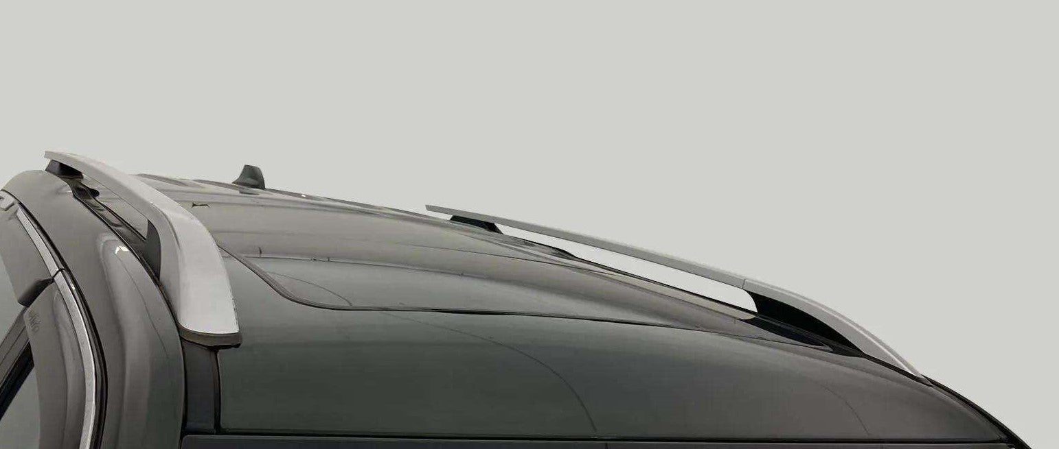 Roof rail close-up of a Mahindra Scorpio-N