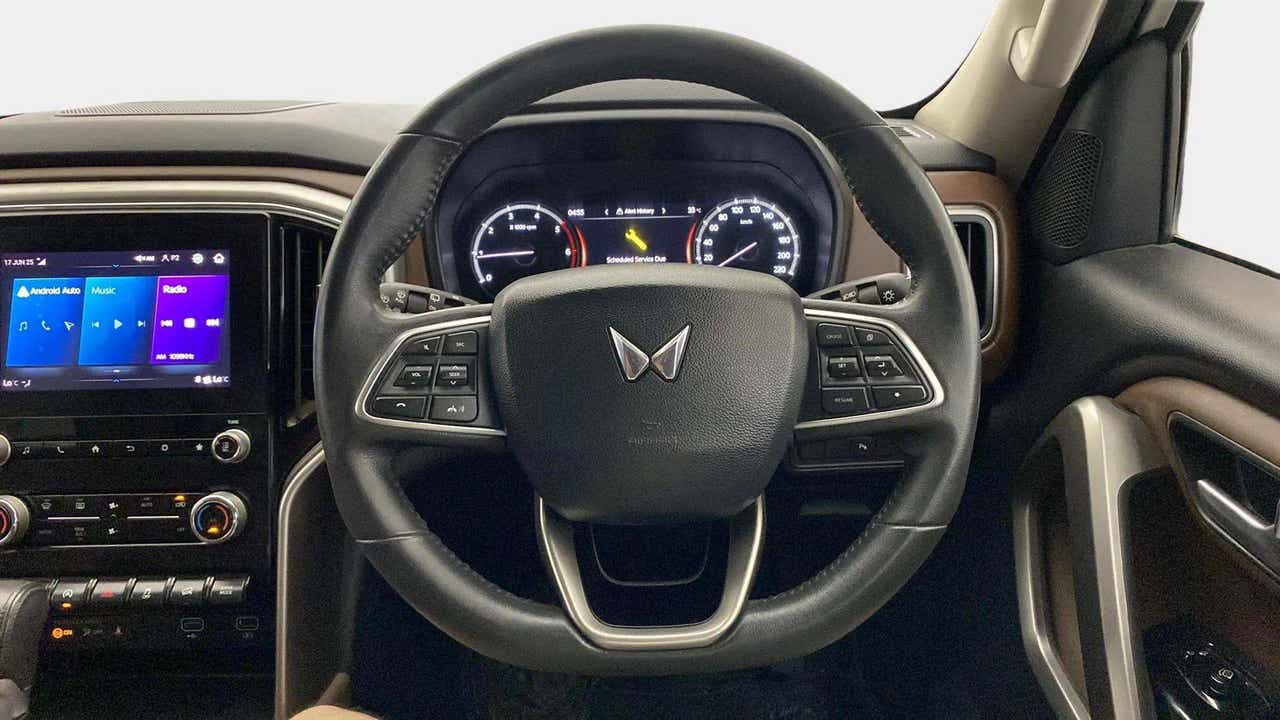 Steering wheel and dashboard of a Mahindra Scorpio-N