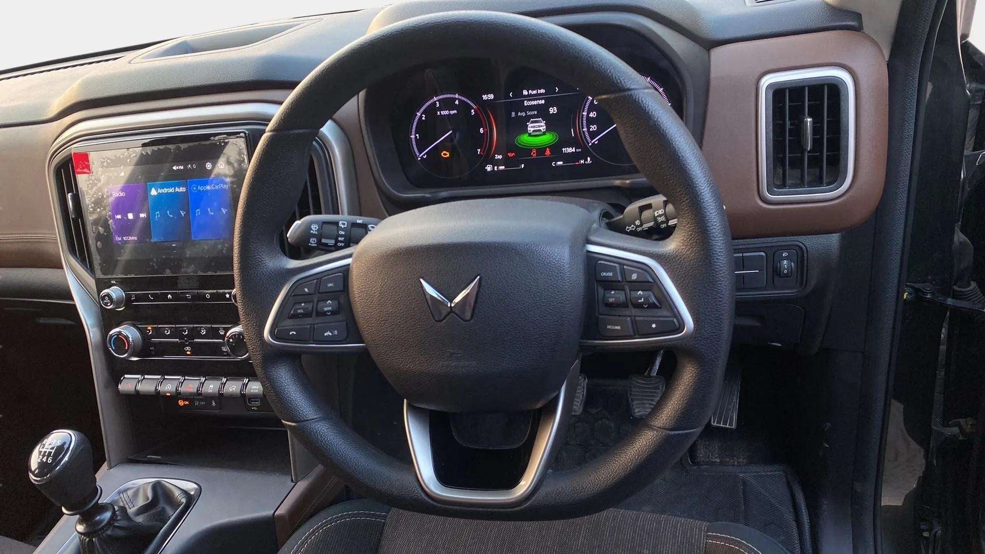 Dashboard and steering wheel of a Mahindra Scorpio-N