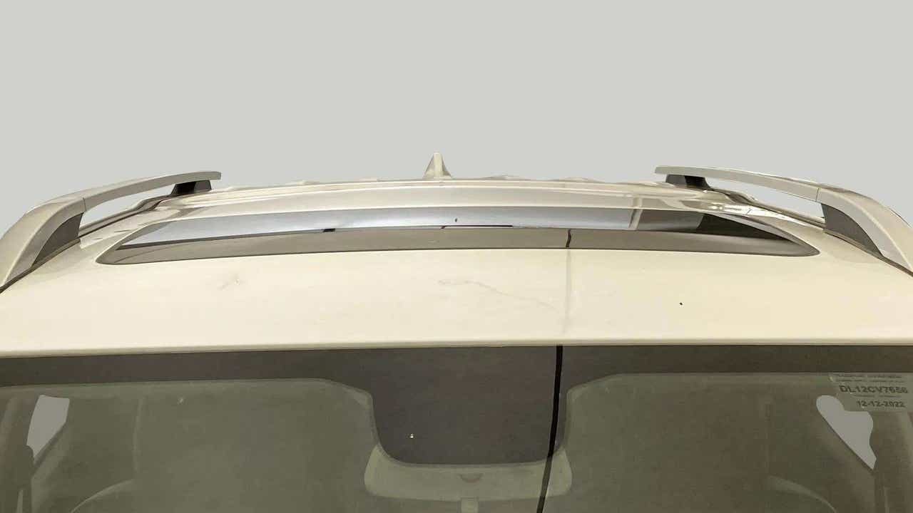 Sunroof and roof rails view of a Everest White Mahindra Scorpio-N