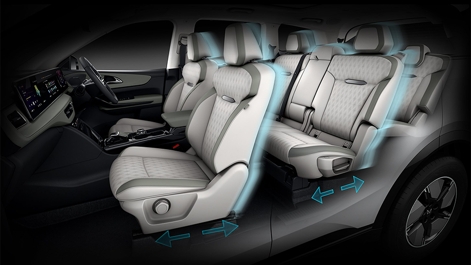Interior seating view of a Mahindra XEV 9S