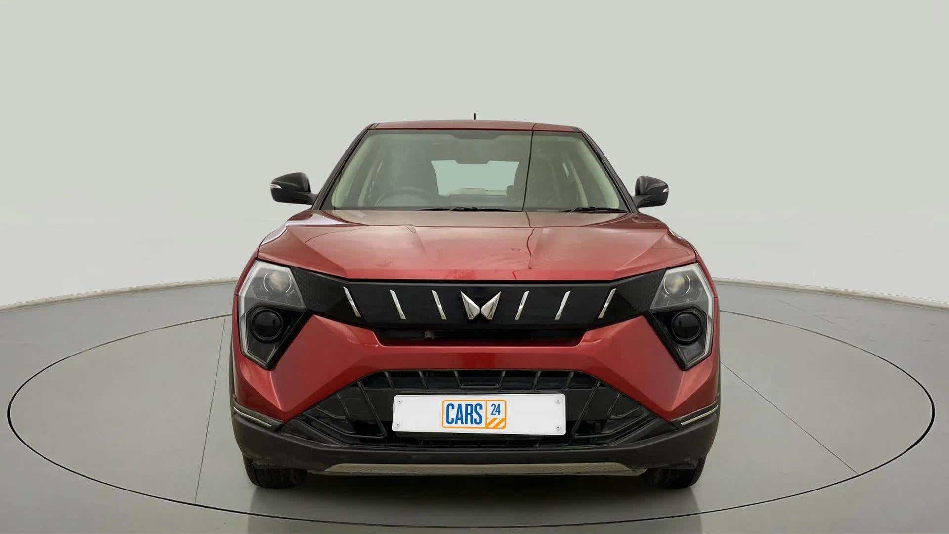 Front view of a Mahindra XUV 3XO