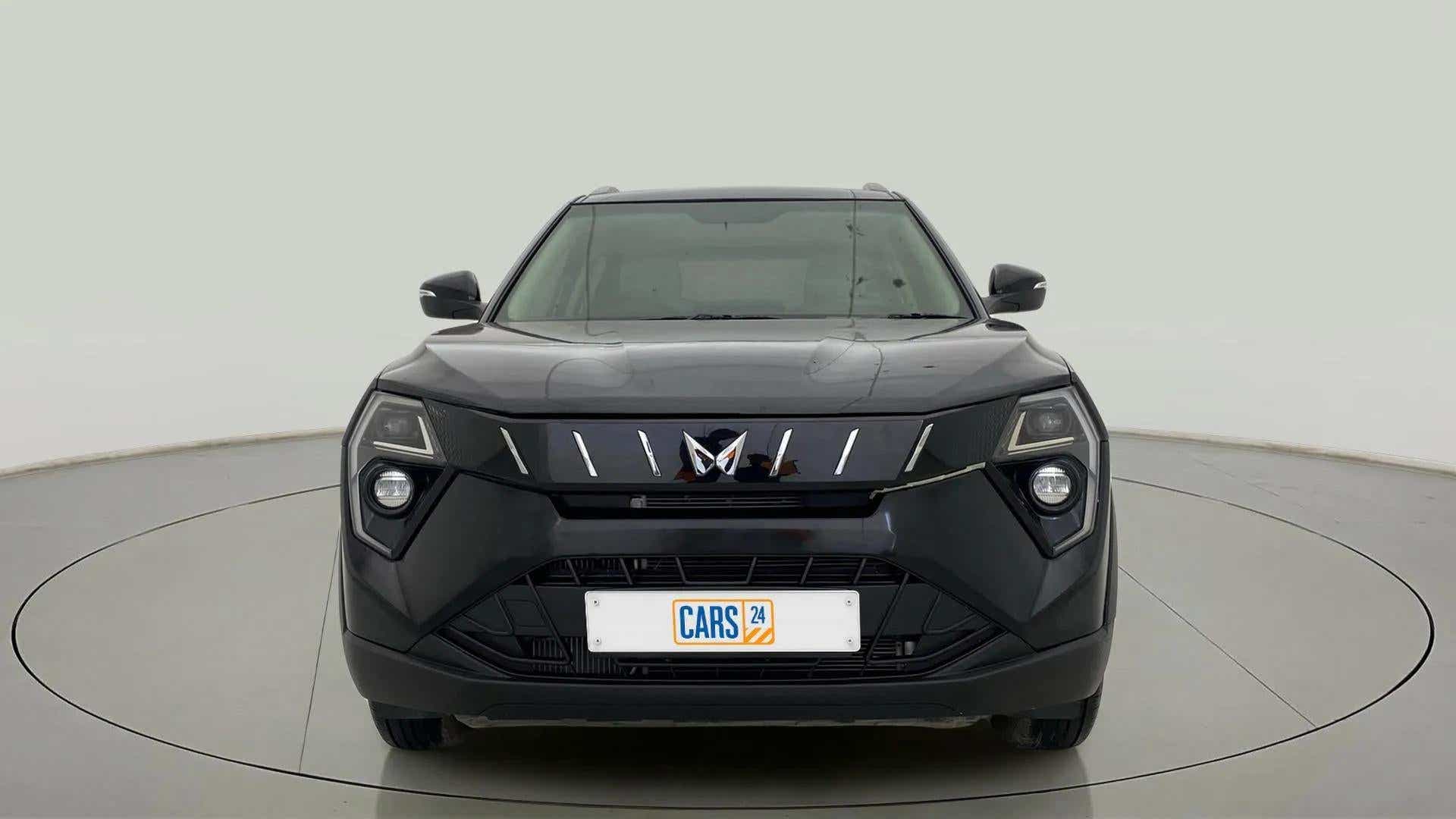 Front view of a Mahindra XUV 3XO