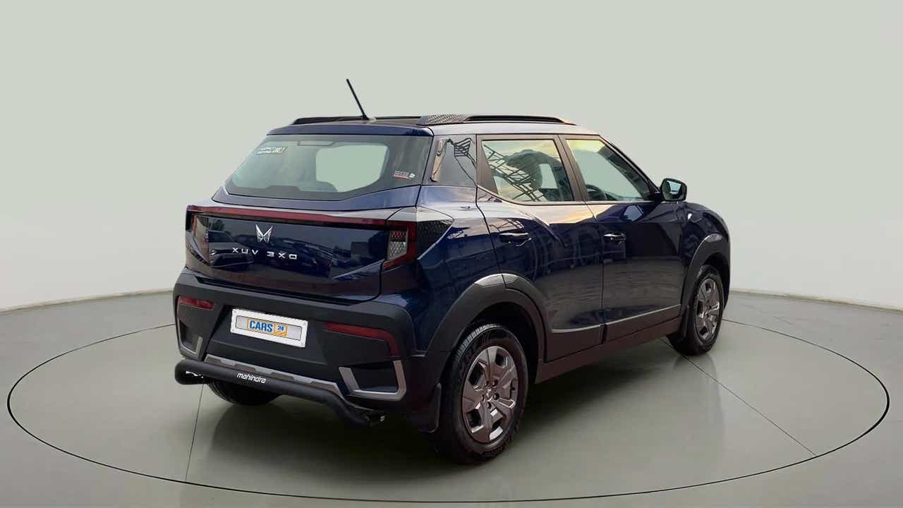 Rear three-quarter view of a Mahindra XUV 3XO