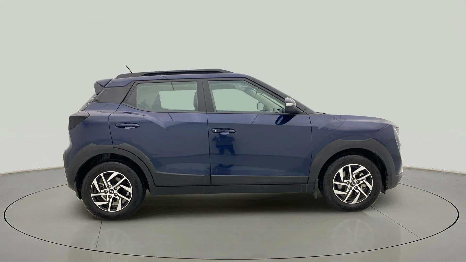 Side view of a Mahindra XUV 3XO