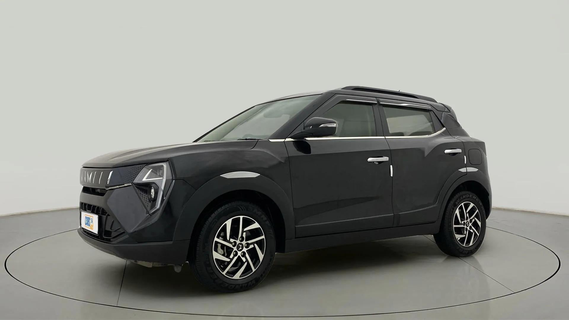 Front three-quarter view of a Mahindra XUV 3XO