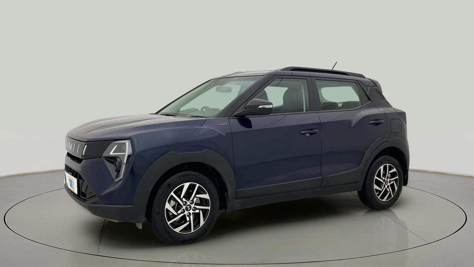 Front three-quarter view of a Mahindra XUV 3XO