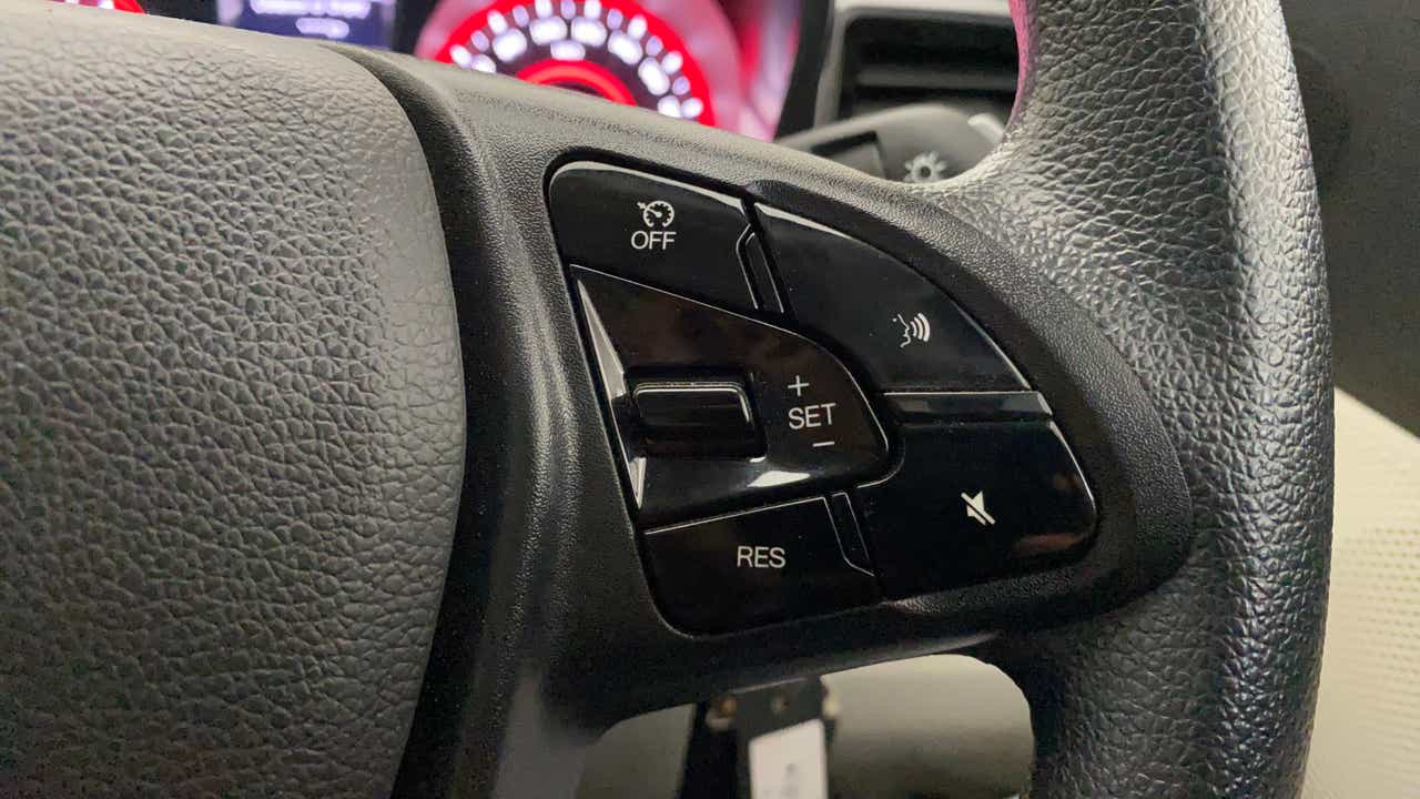 Steering wheel controls of a Mahindra XUV 3XO