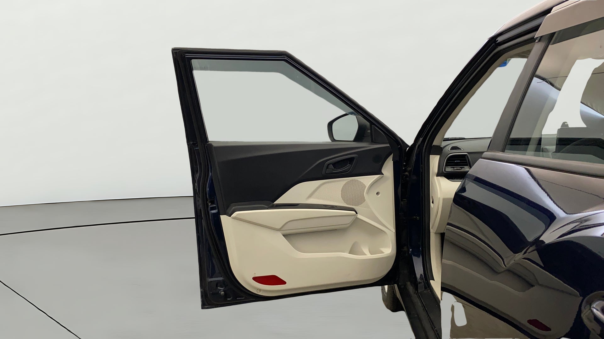 Front driver-side door interior of a Mahindra XUV 3XO