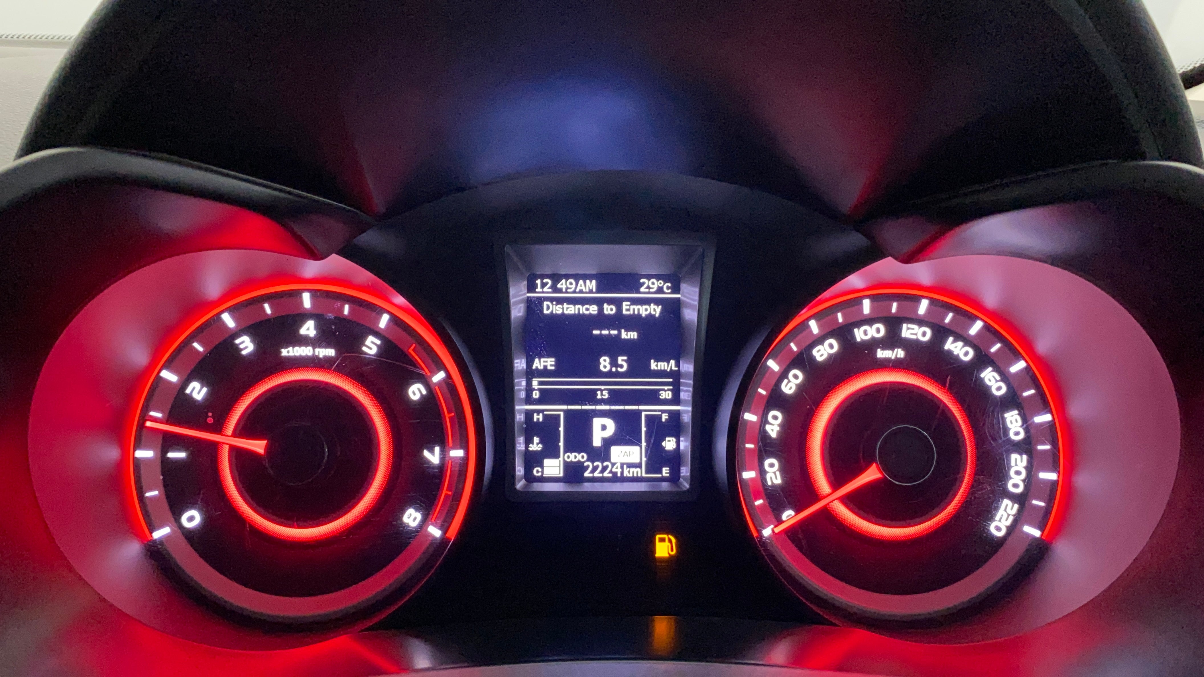 Instrument cluster of a Mahindra XUV 3XO