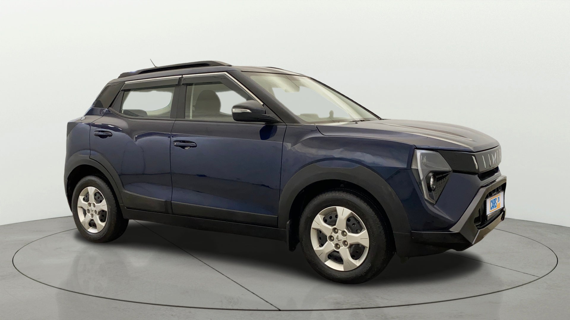 Front three-quarter view of a Mahindra XUV 3XO