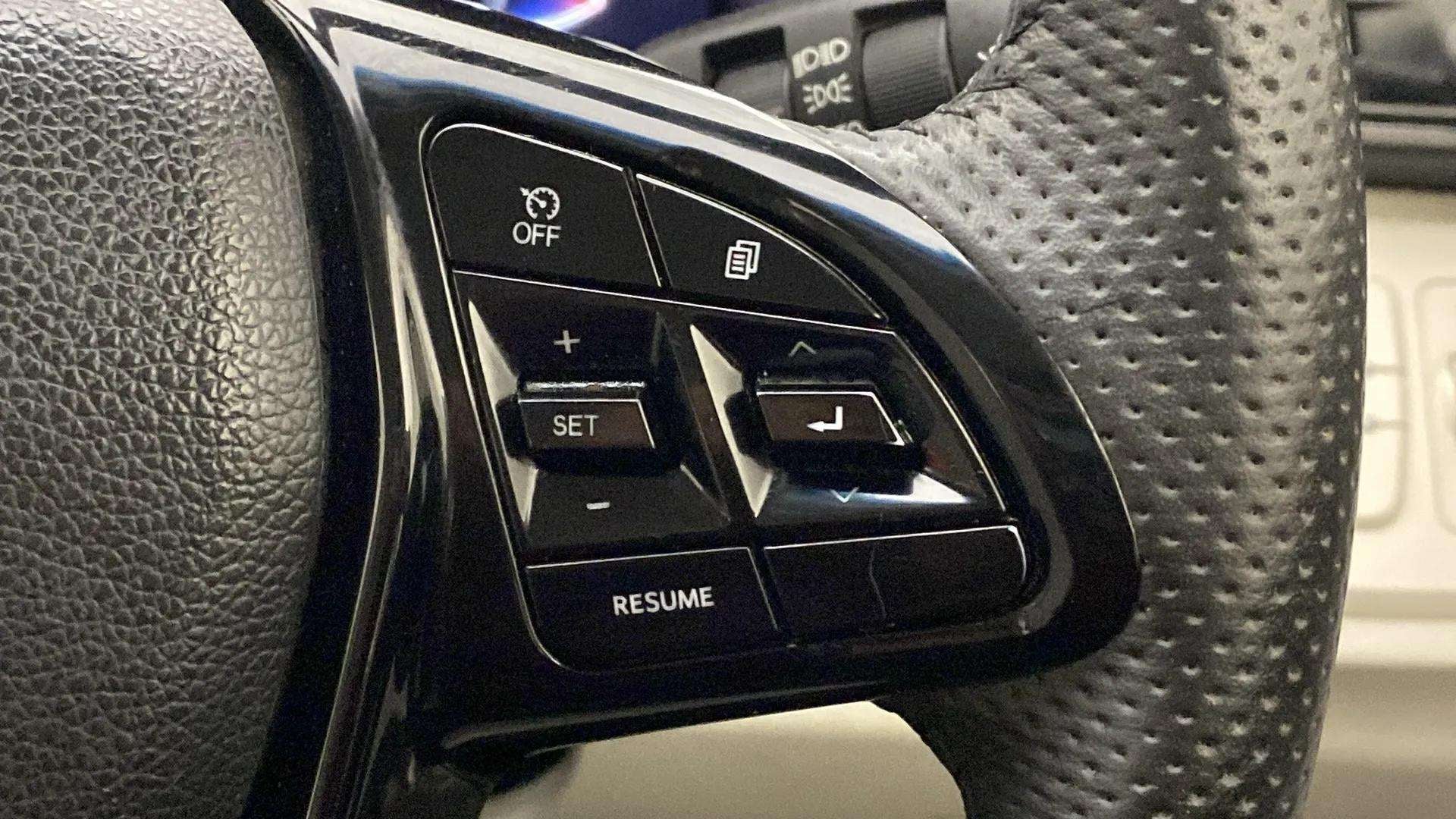 Steering wheel controls of a Mahindra XUV 3XO