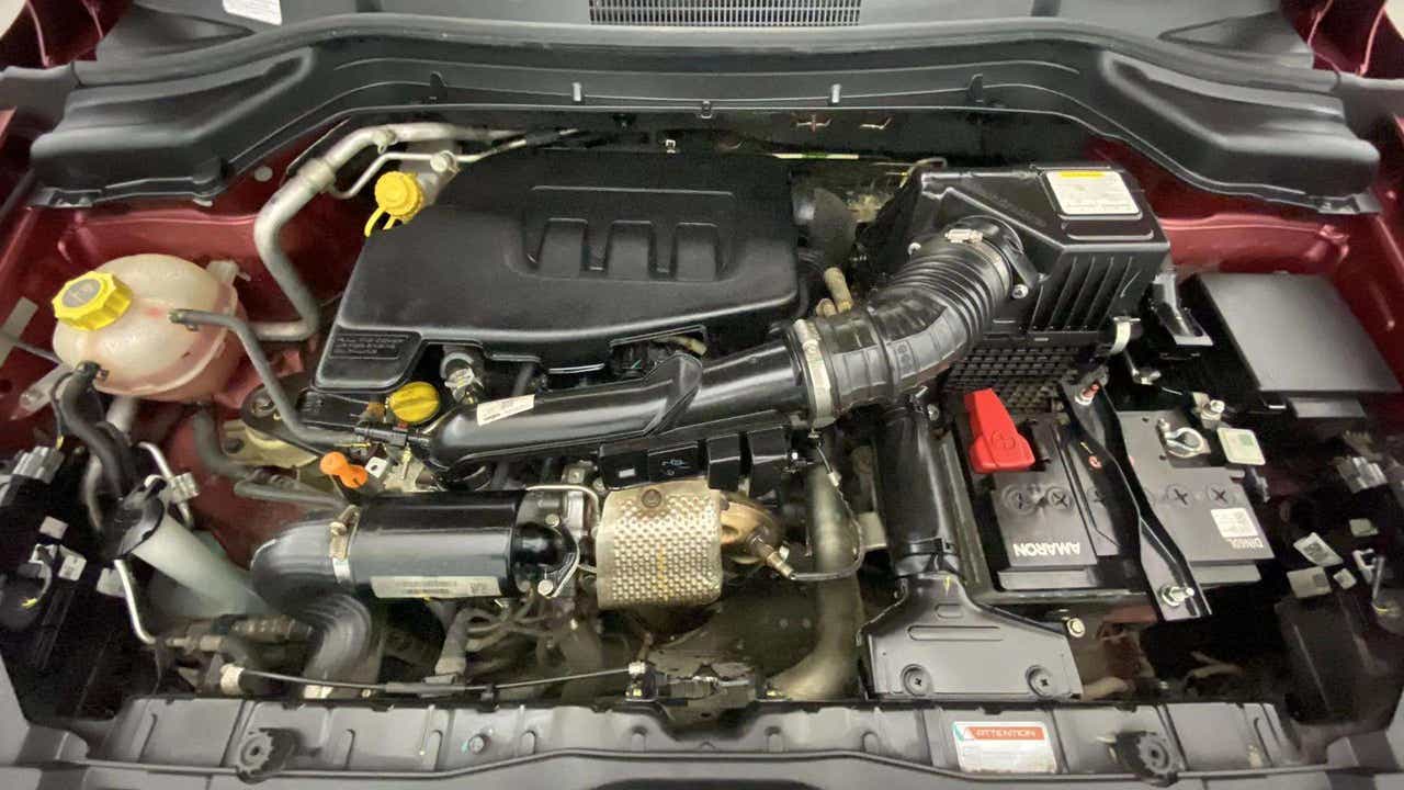 Engine bay of a Mahindra XUV 3XO