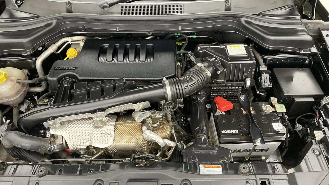 Engine bay of a Mahindra XUV 3XO