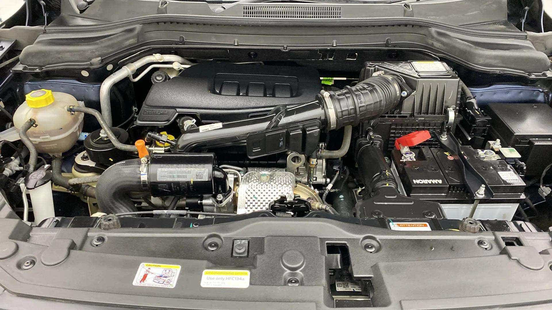 Engine bay of a Mahindra XUV 3XO