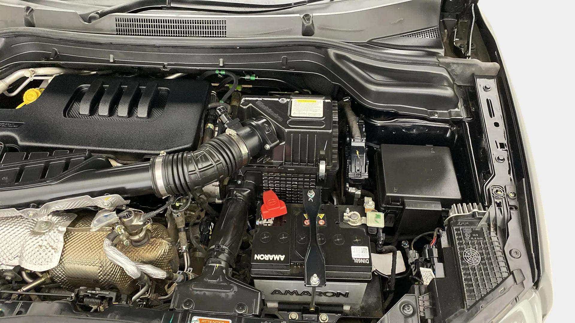 Engine bay of a Mahindra XUV 3XO