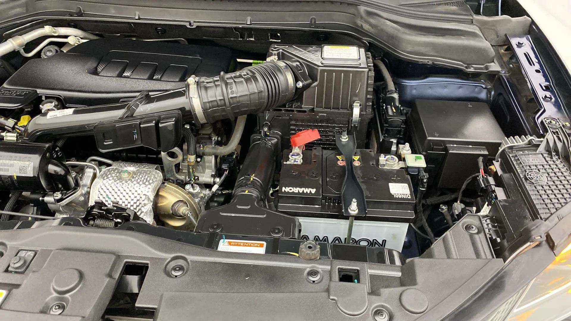 Engine bay view of a Mahindra XUV 3XO