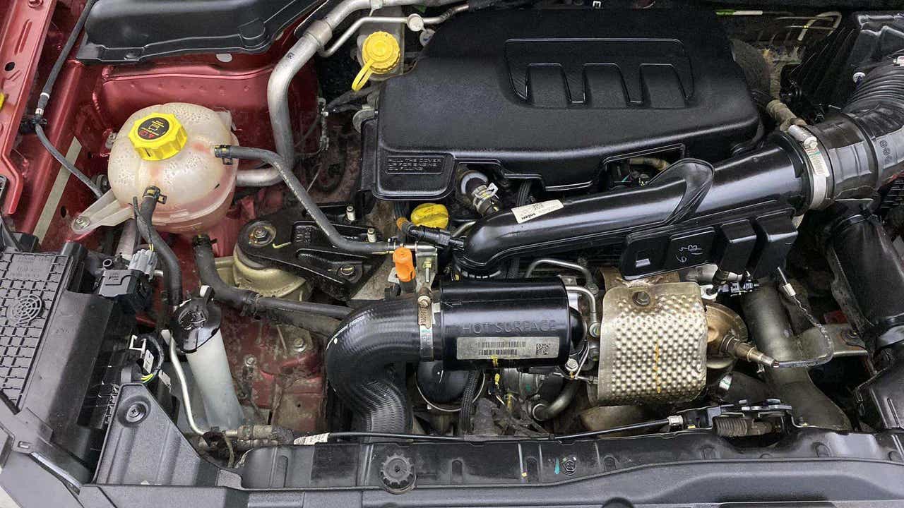 Engine bay of a Mahindra XUV 3XO