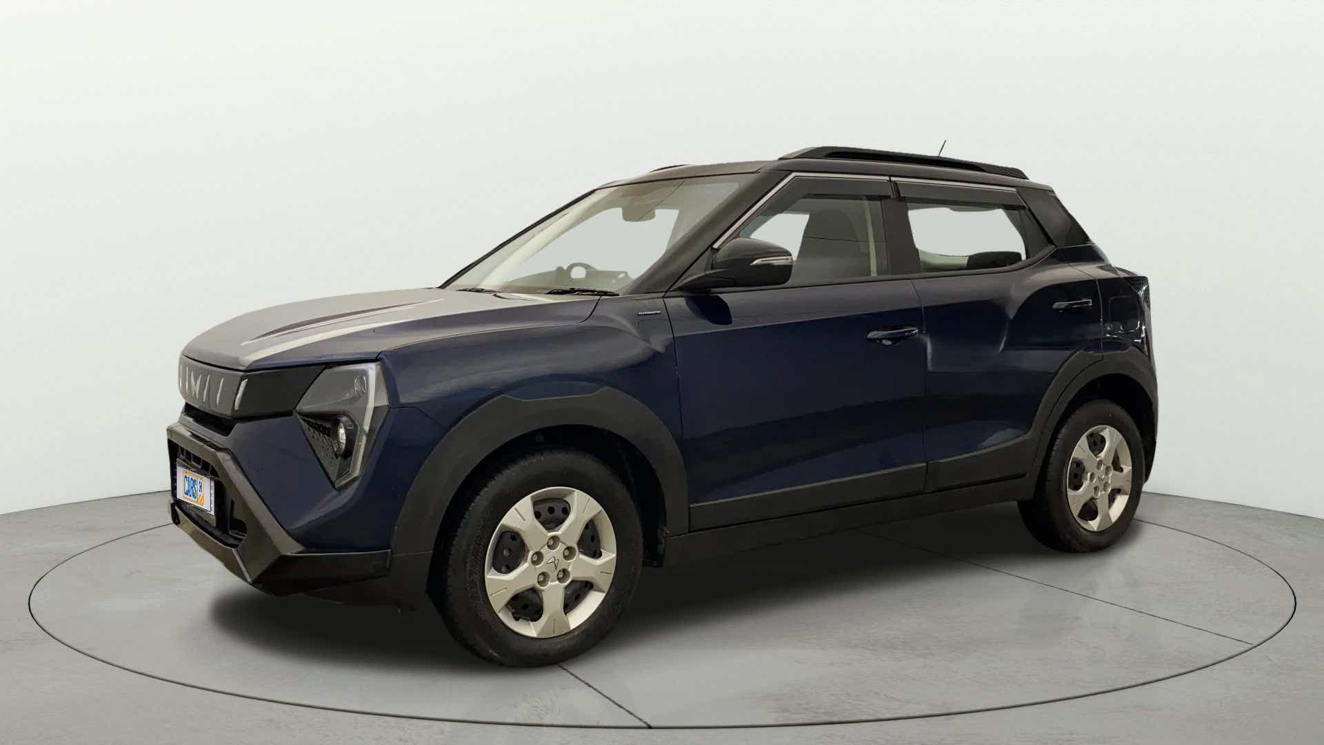 Front three-quarter view of a Mahindra XUV 3XO