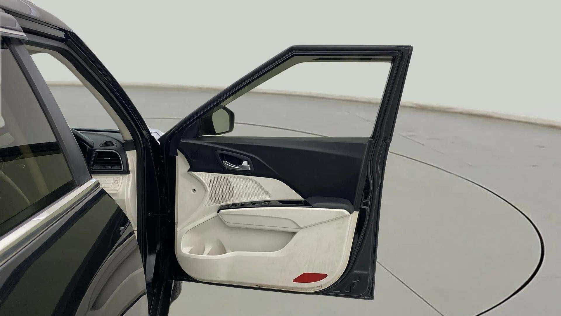 Front interior door panel of a Mahindra XUV 3XO