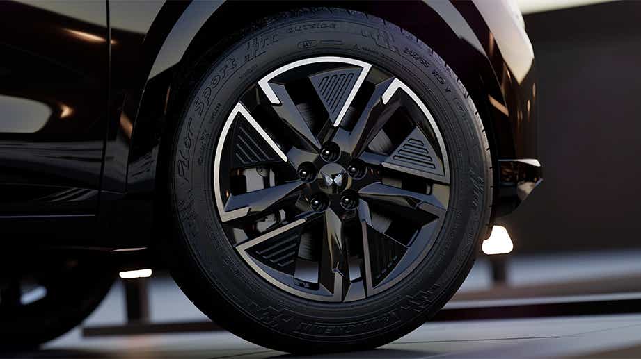 Close-up of rear wheel of Mahindra XUV 7XO